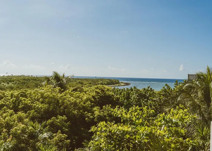 Beachfront Bliss Pousada