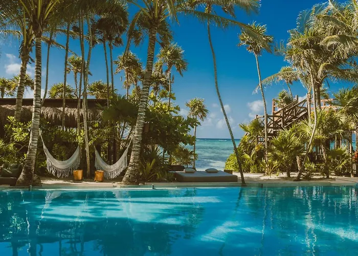 Beachfront Bliss * Balcheil