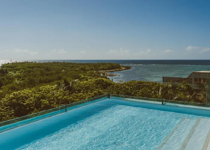 Beachfront Bliss * Balcheil