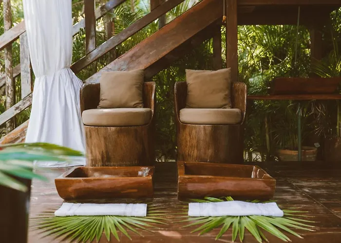 Beachfront Bliss * Balcheil